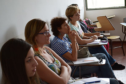 EL TRABAJO ACADÉMICO Y LA INVESTIGACIÓN SE ENRIQUECEN AL MULTIPLICAR LAS VOCES